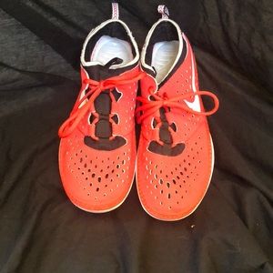 Nike Men’s Solar Soft Costa Low Ankle Running Shoe